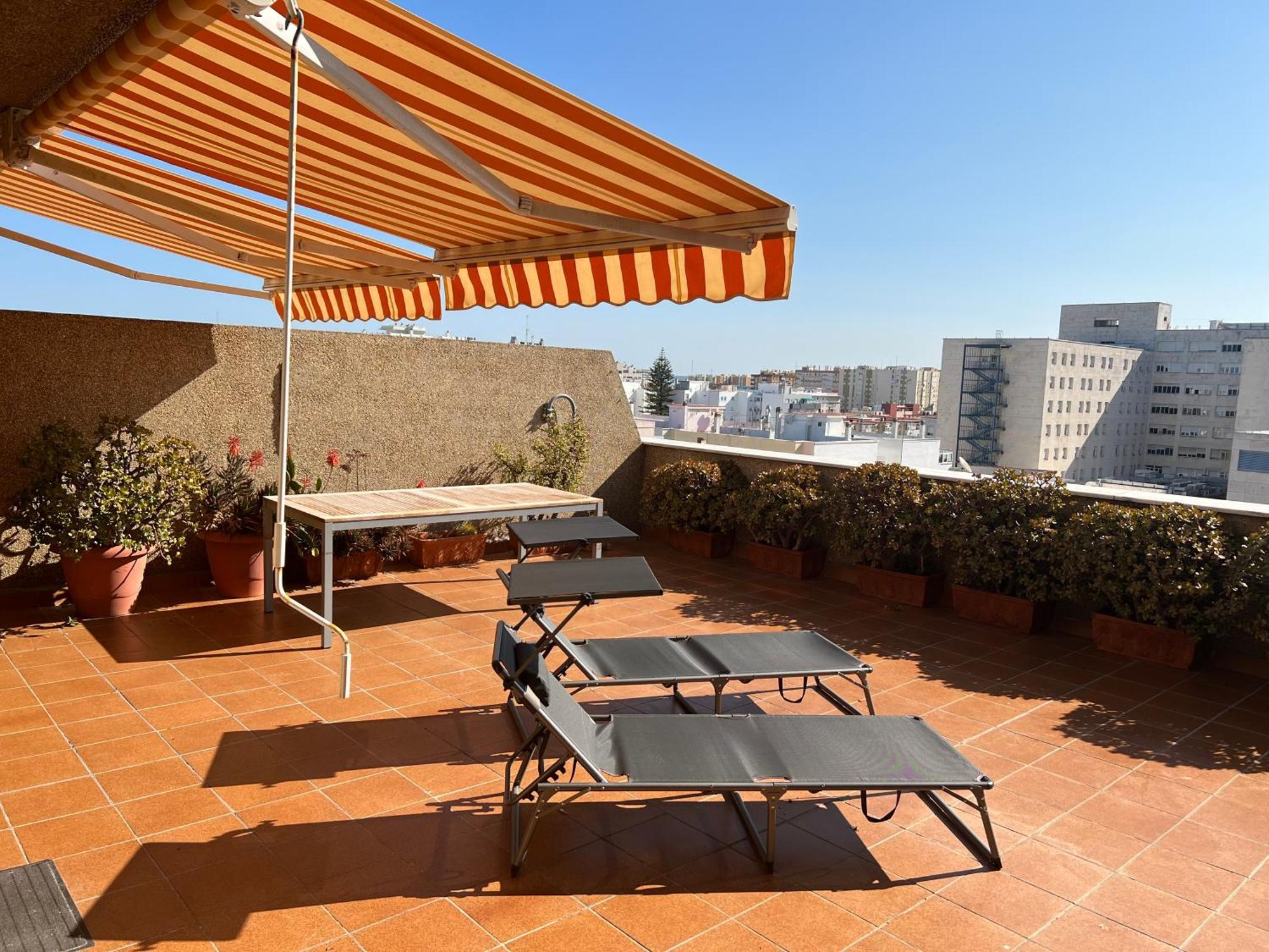 Appartement Atico Primera Linea De Playa. *